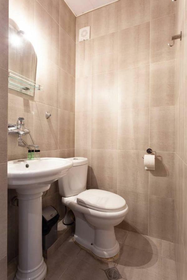 Wehost Apartment On A Colorful Street Tbilisi ภายนอก รูปภาพ